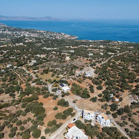 Villa Manouel *